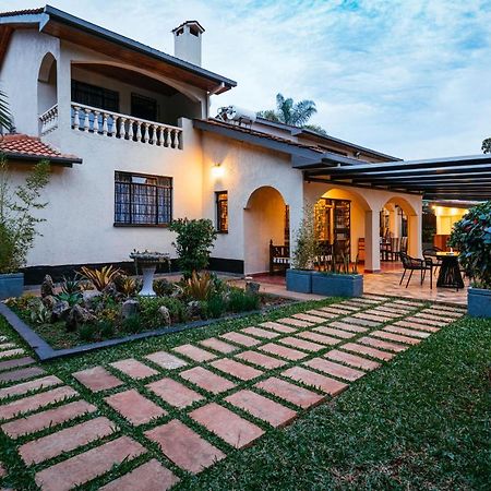Cozy Stead Hotel Nairobi Exterior photo